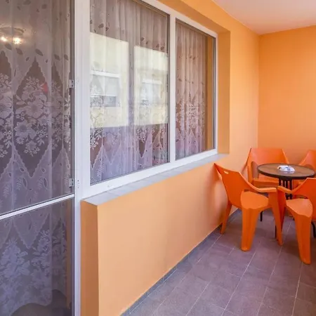 Kapriz - 2 Beds Aptmnt Near The *